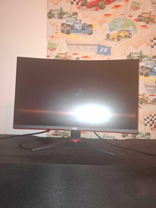 Monitor AOK curbat 27`` Full HD