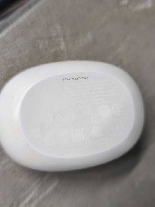 JBL  Bluetooth слушалки