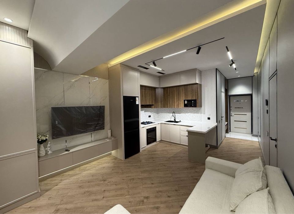 на: Ул Нурафшан Алмазарский район Ор.р: Ривиера