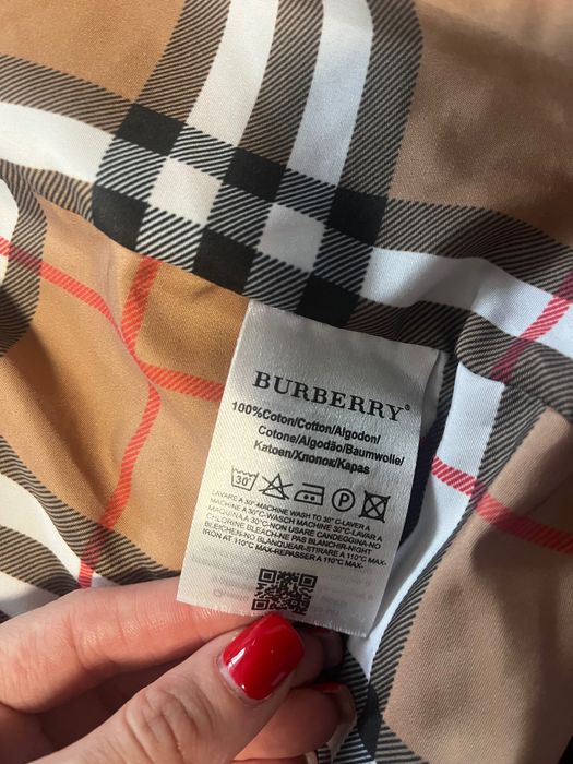 Оригинално детско яке Burberry
