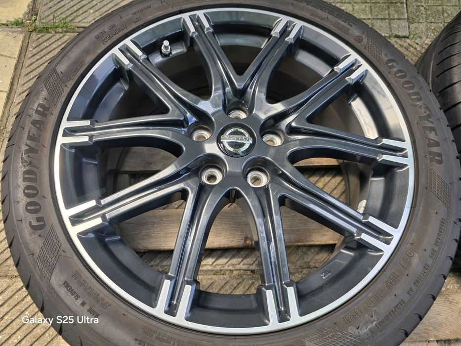 Лети джанти 18ки 5х114.3 Nissan + летни гуми 225/45/18