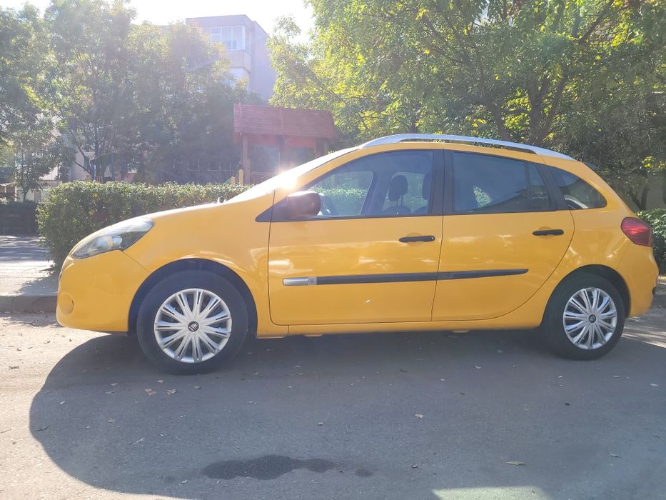 Vând Renault Clio 2012