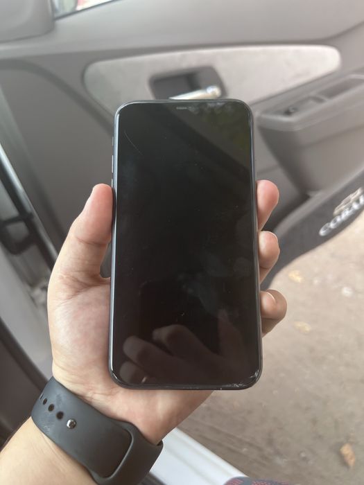 Продам Iphone 11  128 gb
