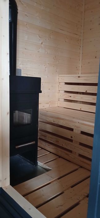Sauna exterior izolat