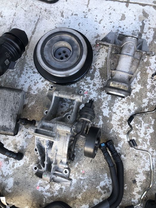 Accesorii motor BMW 740d G11 B57. Suporti motor,Fulie,termoflot etc