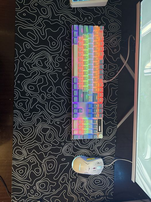 Продаю комп игровой срочно