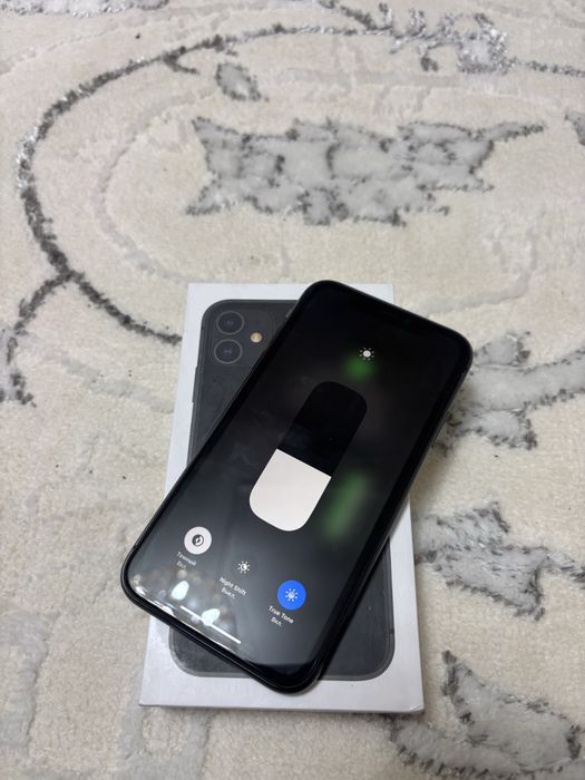 Айфон 11 128гб срочно