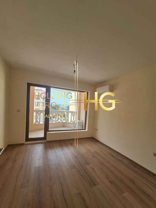 2-стаен в Варна-Аспарухово площ 96 кв.м.   Саут Бей