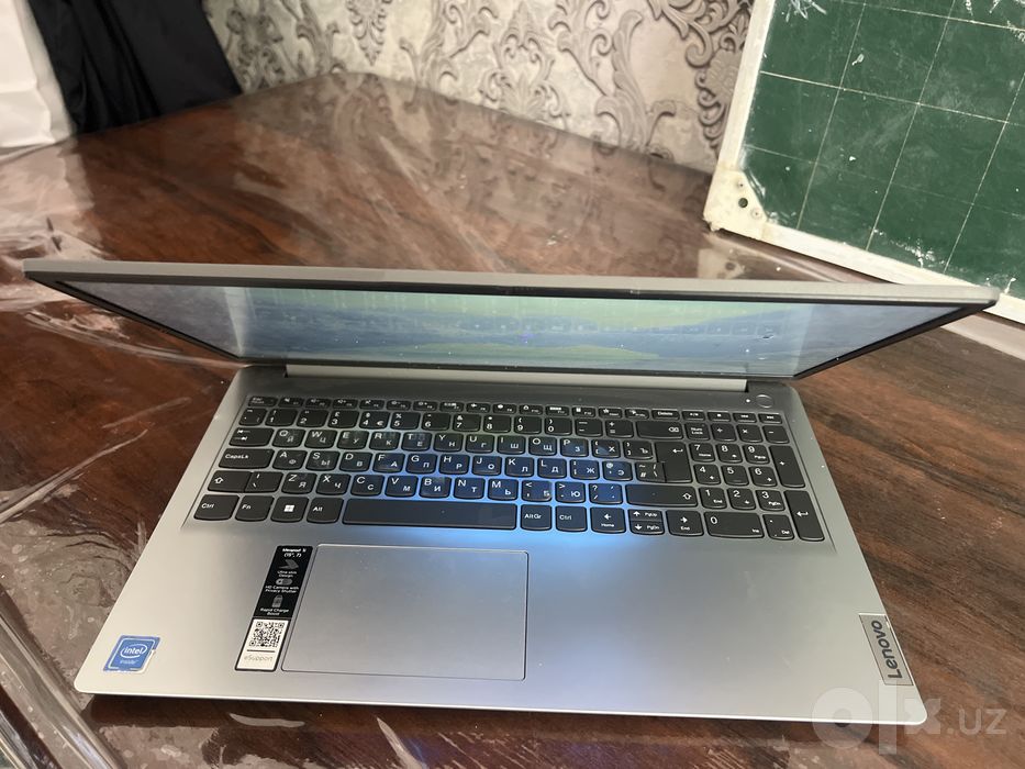 компютер Lenovo новый