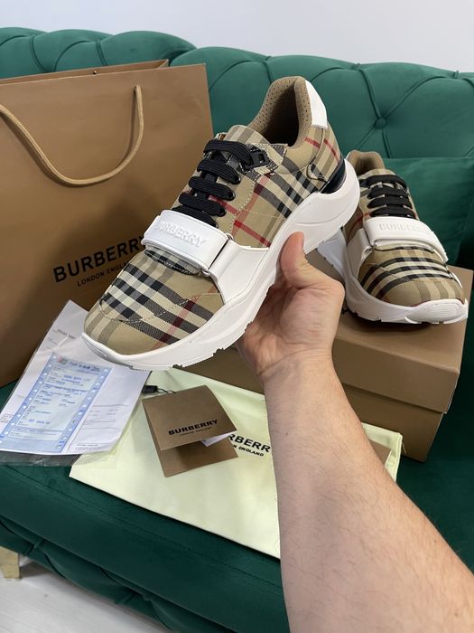 Adidasi Burberry piele naturala Full Box colectie noua