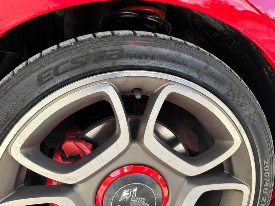 Продавам Fiat 500 Abarth