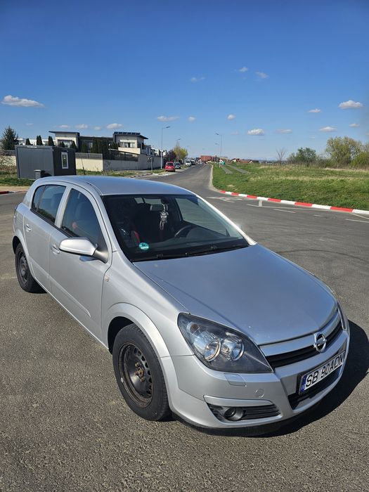 Opel Astra H 1.6 benzina 105CP