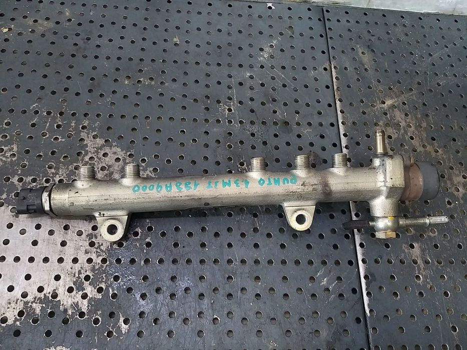 Rampa injectoare 1.3 mjt fiat punto 0445214044 46817523