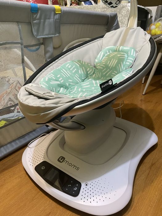 Бебешка люлка MamaRoo 4