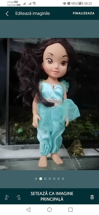 Papusa jucariie Yasmina Bratz (spiridus)