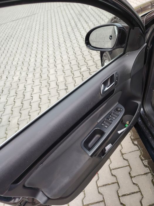 Vând Volkswagen Golf 6 break