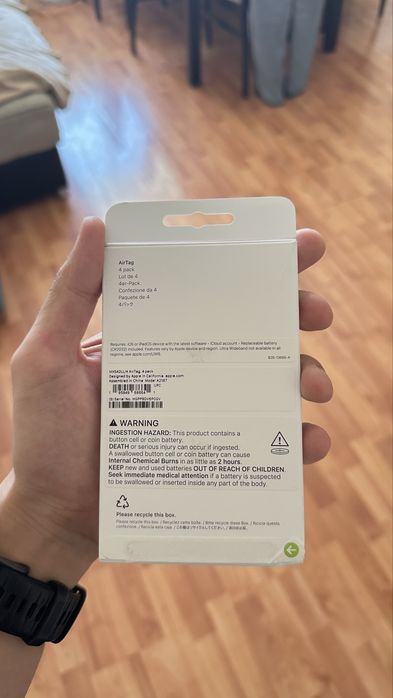 Продаю Оригинальные Apple AirTag 4шт
