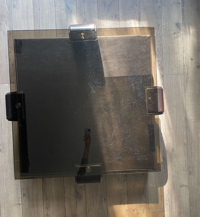 Холна маса стъкло и кожа