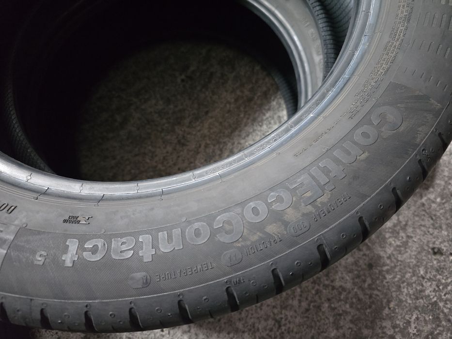 Continental 215/55 R17 94V vară