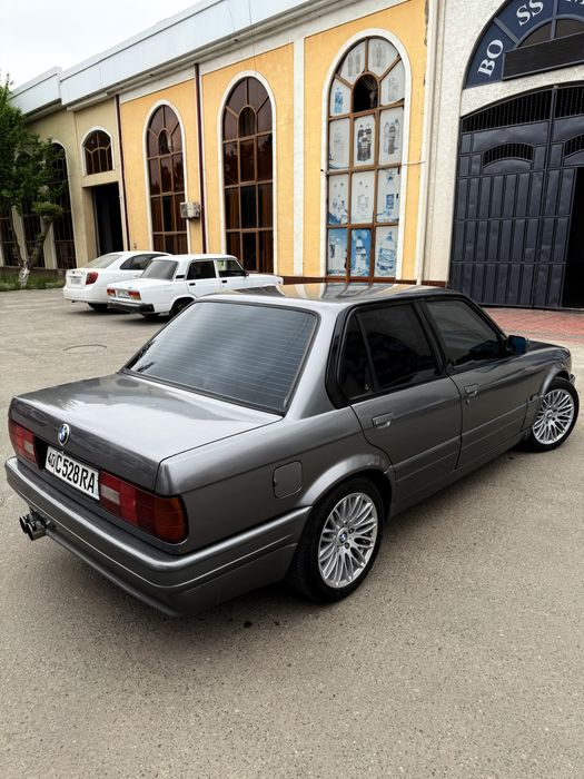 Продам BMW E30 вп  m52b28ty