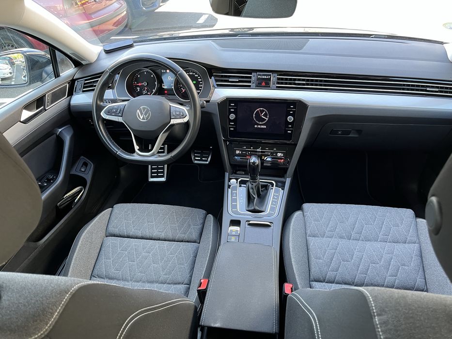 Volkswagen Passat 2.0 Diesel DSG navigatie scaune electrice camera marsarier senzori parcare faruri led