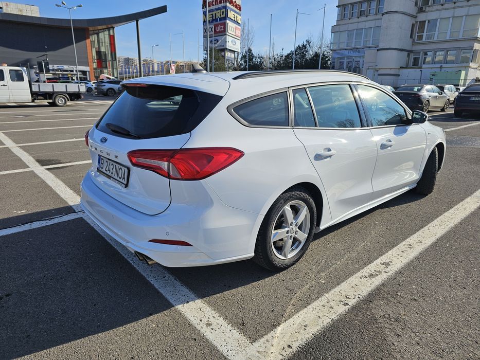 Vand Ford Focus Mk4 ST LINE