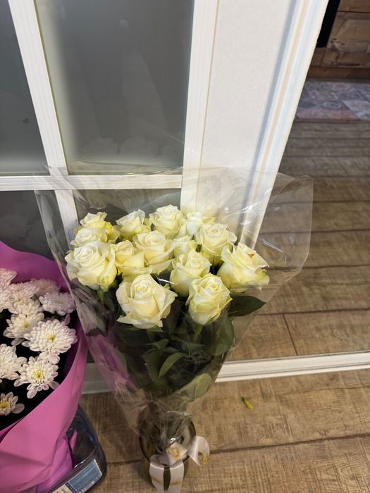 Продам свежие цветы срочно