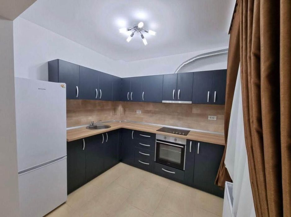 Apartament tip studio de închiriat în Victoria rezidential