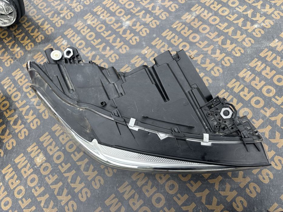 Фар БМВ Х3 Х4 Г01 Г02/BMW X3 X4 G01 G02