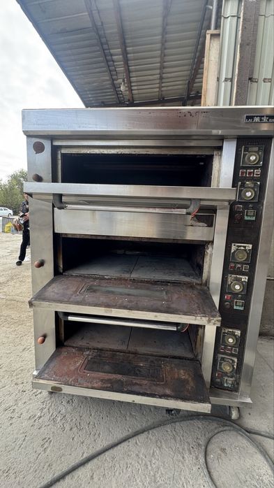 Gazda ishlaydigon non pechka