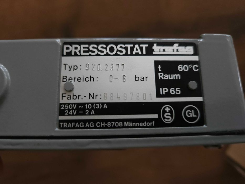 Индустриален пресостат Trafag 920.2377