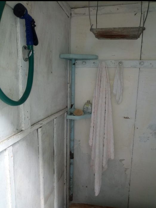 Две  дачи на кривом озере