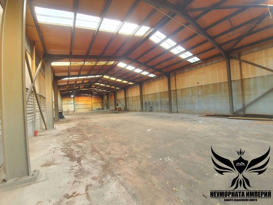 Дава се под наем Склад в Асеновград - 550 кв.м за 1416.27 € - Снимка #1