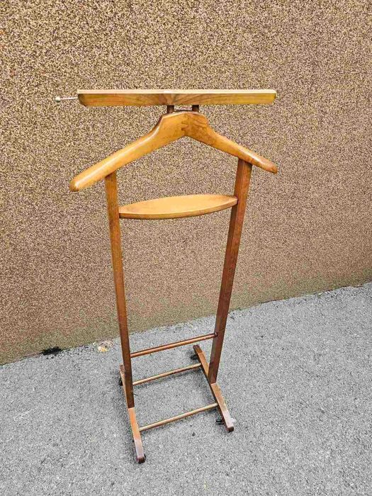 Витрина в ретро стил