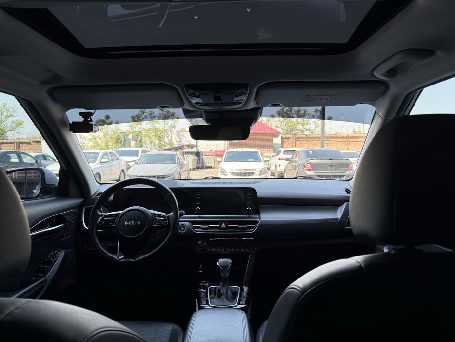 Kia seltos Premium 4 позиция фулл 2023год