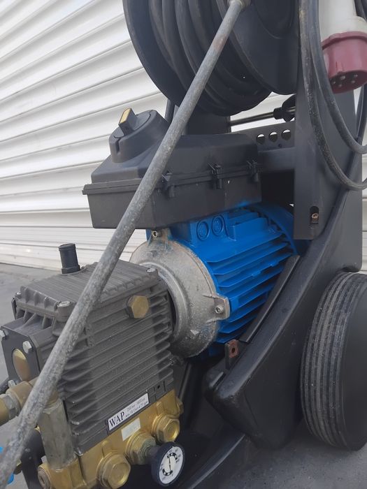 Водоструйка Wap/InterPump 200bar380V 18l/min Керамика