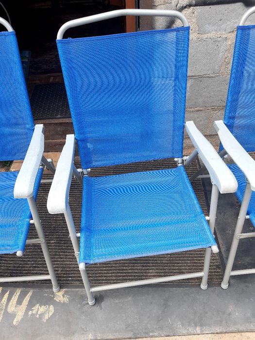 Продам стулья складные