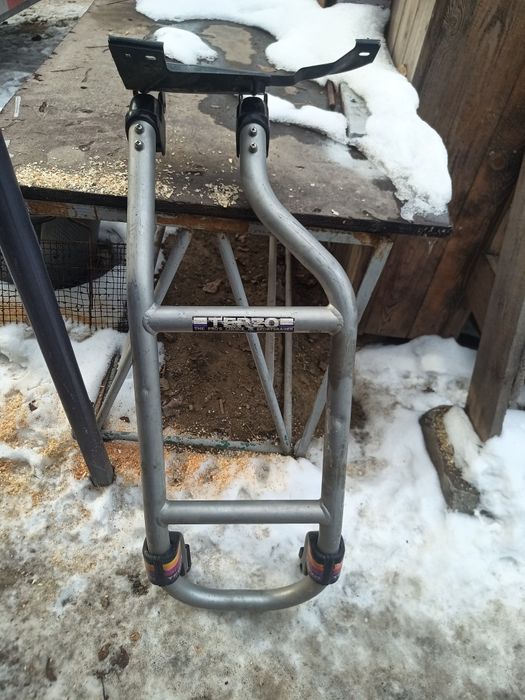 Продам лестницу на авто