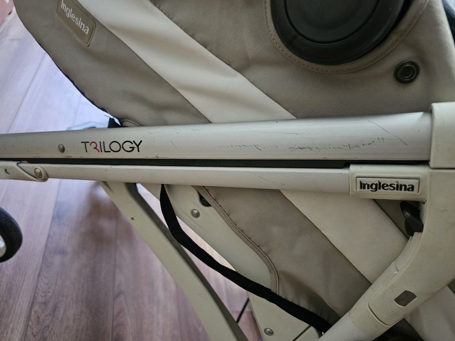 Продам коляску Inglesina