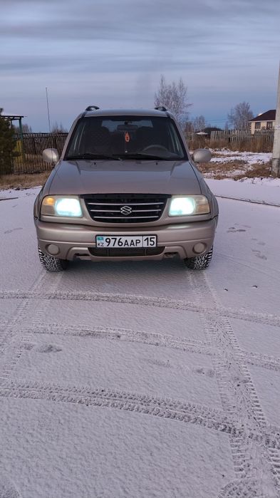 Продам машину Сузуки