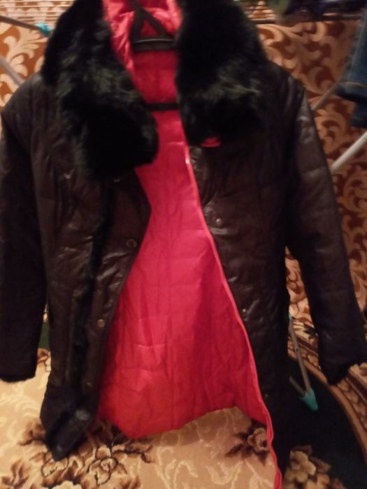 Пуховик с норковой вставкой