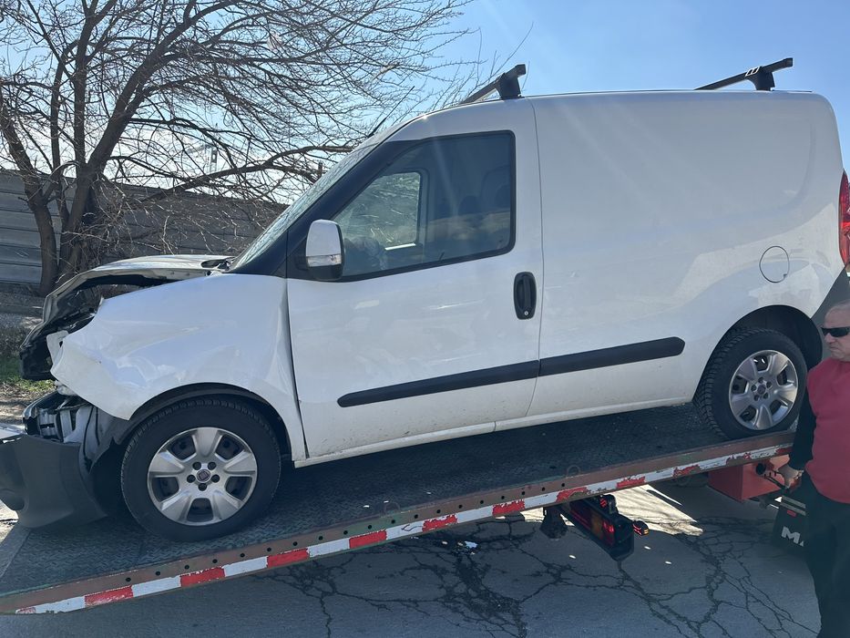 Fiat Doblo 1.3 M jet 2011 90кс товарен на части