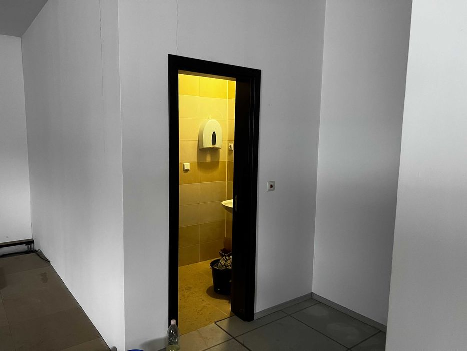 Дава се под наем Офис в София, Сухата река - 315 кв.м за 2493.39 € - Снимка #4