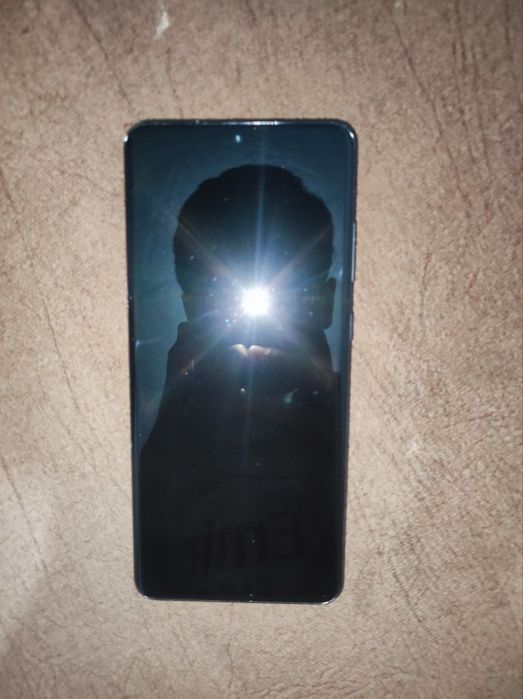 Продам s20 ultra