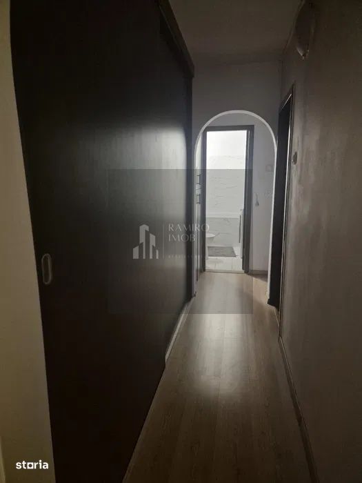 Vanzare apartament 3 camere | Crangasi | Decomandat | Prox metrou |