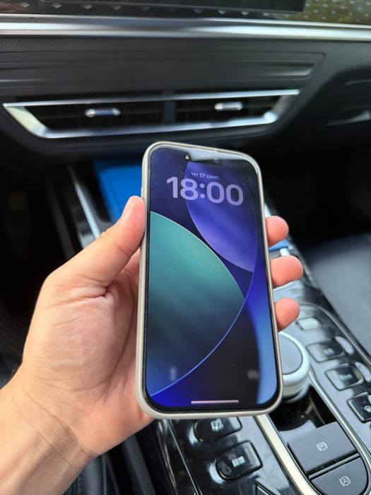 Продам 16 про 256гб