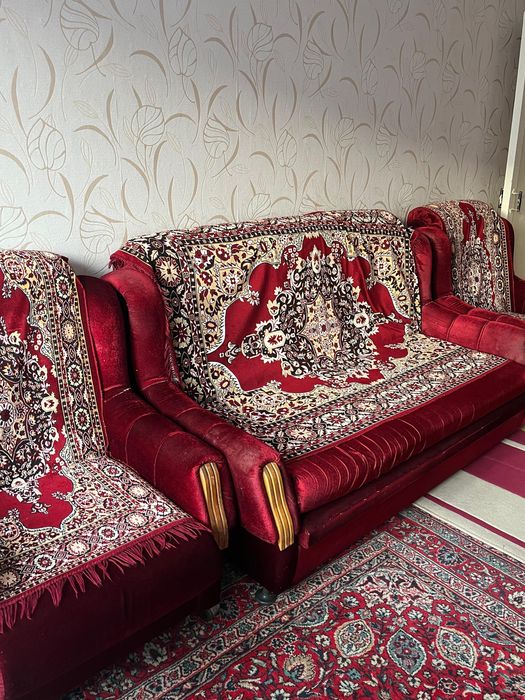 Диван и 2 кресла