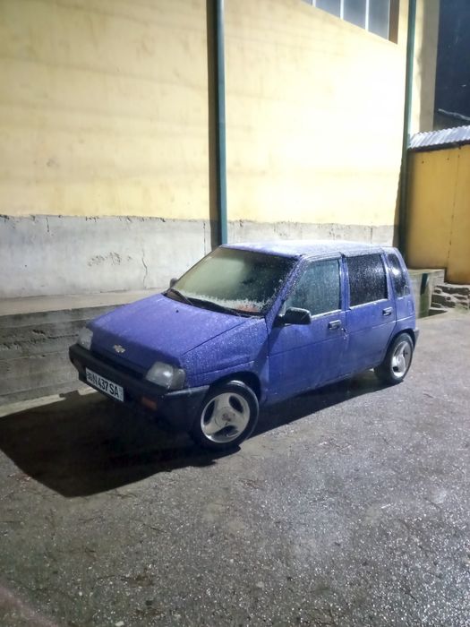 Tico srochna sotiladi old oynasi elektroni mator karopka zoʻr Li salon