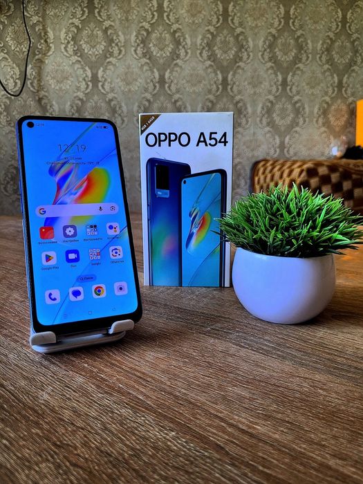 Oppo A54 4/64GB.