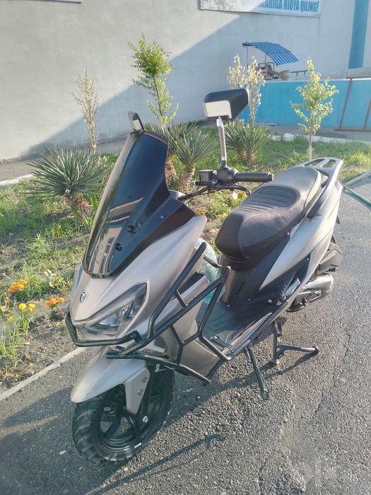Скутер бензинли 150куб